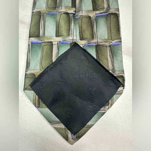 J. Garcia green abstract geometric silk necktie - Picture 4 of 4